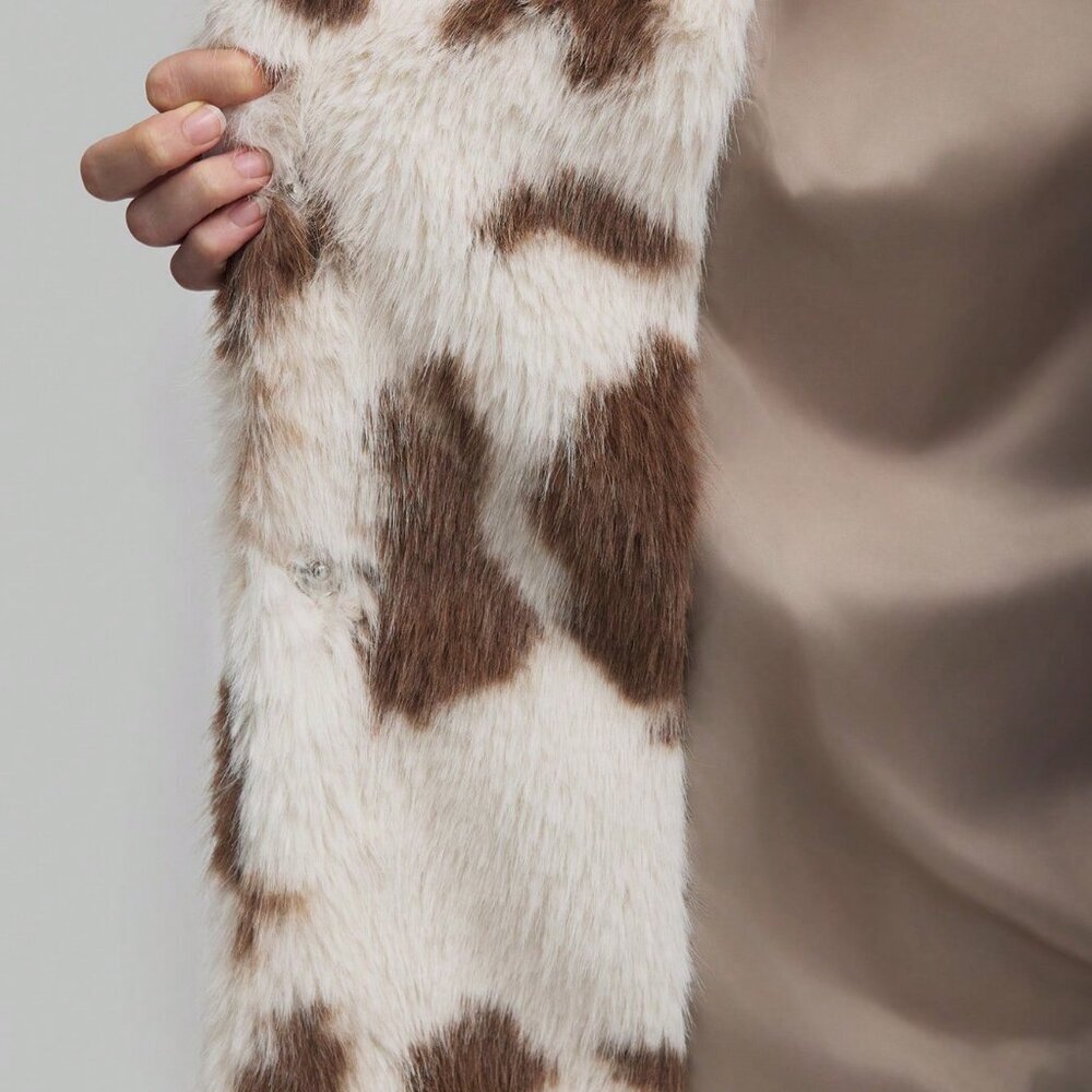 Khaki Casual Womens Leopard Print Oversized Fluffy faux fur Lined Coat - Picture 8 of 8